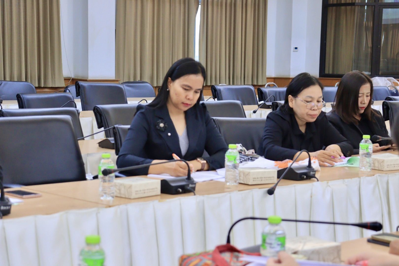 🌺 พช.เมืองเพชรบูรณ์ : ร่วมประชุมเชิงปฏิบัติการเสริมสร้างศักยภาพส่งเสริมทักษะการบริหารจัดการกองทุนชุมชนตามหลักธรรมาภิบาล ระดับจังหวัด