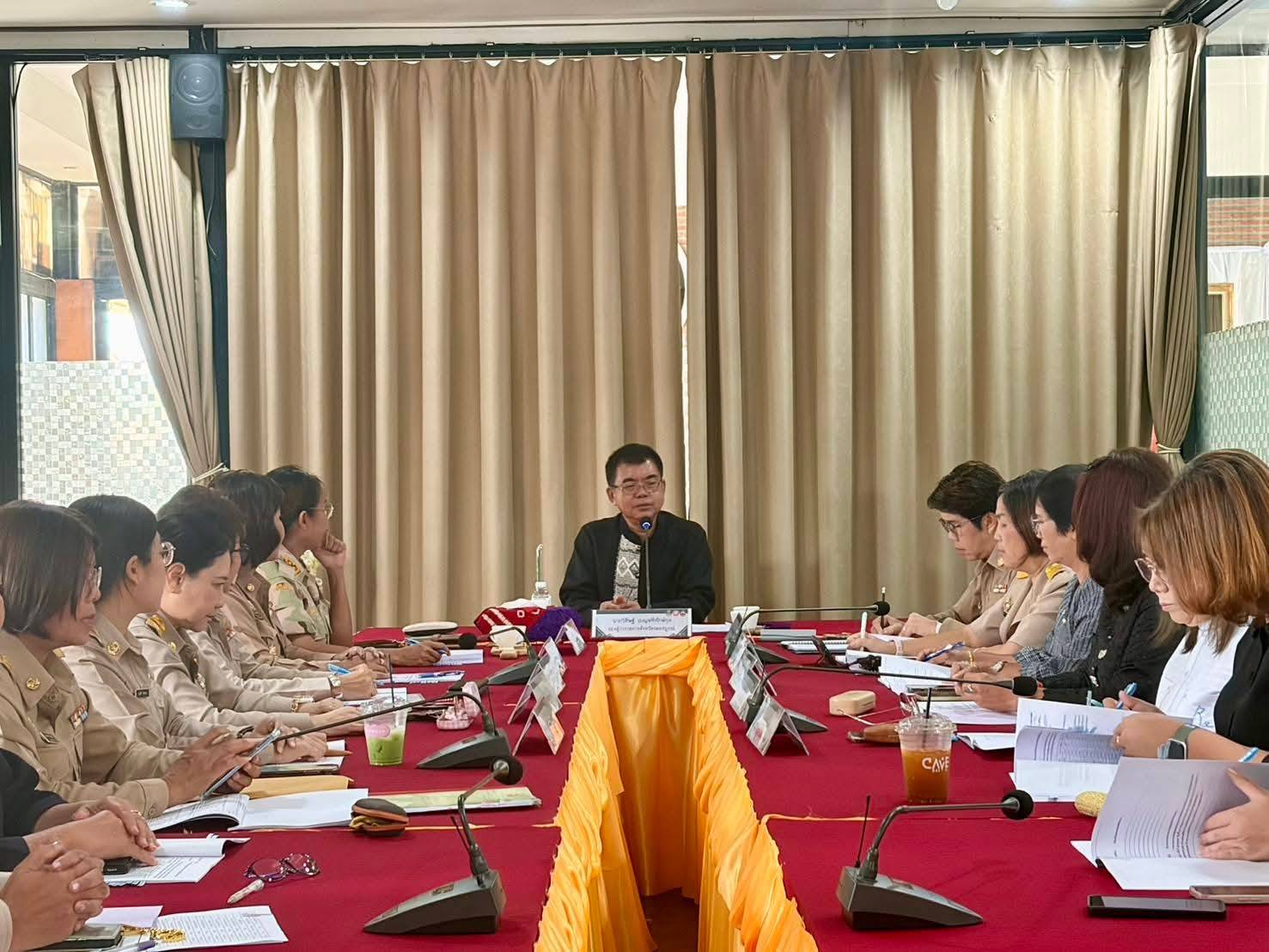 🌺 พช.เมืองเพชรบูรณ์ : ร่วมประชุมคณะอนุกรรมการบริหารกองทุนพัฒนาบทบาทสตรีระดับจังหวัด จังหวัดเพชรบูรณ์ ครั้งที่ 6/2569
