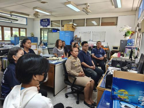 🌺 พช.เมืองเพชรบูรณ์ : ร่วมรับฟังการประชุมผ่านช่องทาง TV พช.