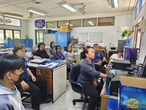 🌺 พช.เมืองเพชรบูรณ์ : ร่วมรับฟังการประชุมผ่านช่องทาง TV พช.